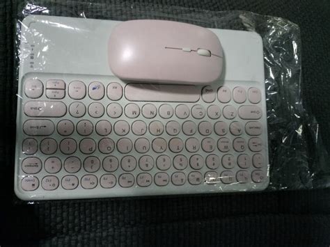 Bluetooth keyboard with mouse, Computers & Tech, Parts & Accessories ...