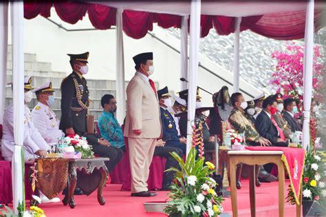 Menhan Pesan Para Mahasiswa Unhan Berkontribusi Bagi Indonesia - BERNAS.id