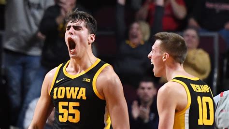 Illinois vs Iowa Basketball Live Stream: How to Watch