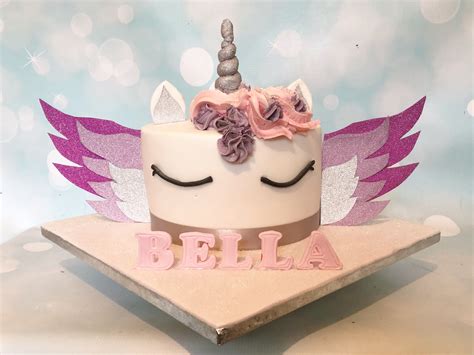 Unicorn cake with wings | Unicorn cake, Cake, Love cake