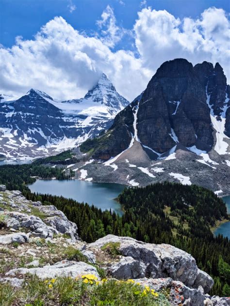 Mount Assiniboine Provincial Park: 2022 Hiking Guide