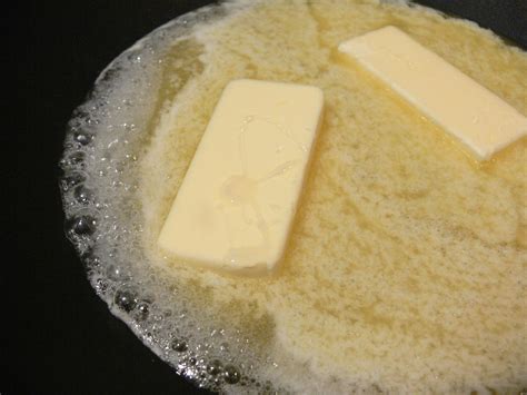 File:Butter melt with sugar.jpg - Wikipedia