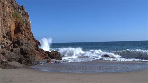 Malibu Beach & Ocean Waves - 90 Minutes of Real-time Beach - Relaxing Background Video - YouTube