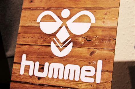 Hummel : La marque qui change le monde par le sport