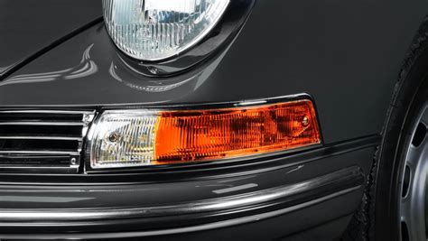 Indicator and tail lights for the 911 with short wheelbase available again - Porsche Newsroom