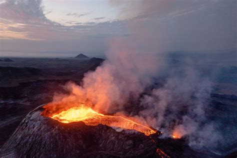 Iceland Volcano Webcam Links — NIGEL DANSON