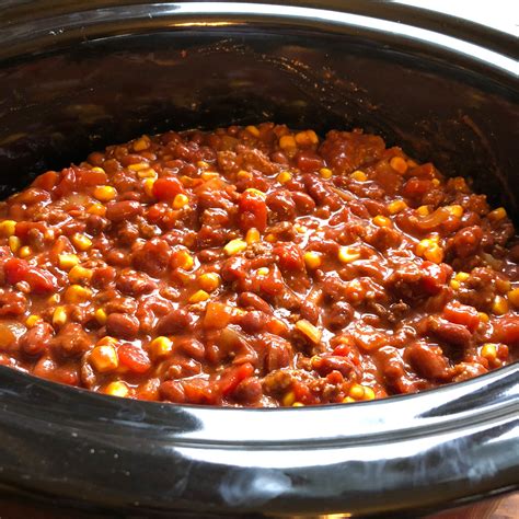 Easy Slow Cooker Chili Recipe