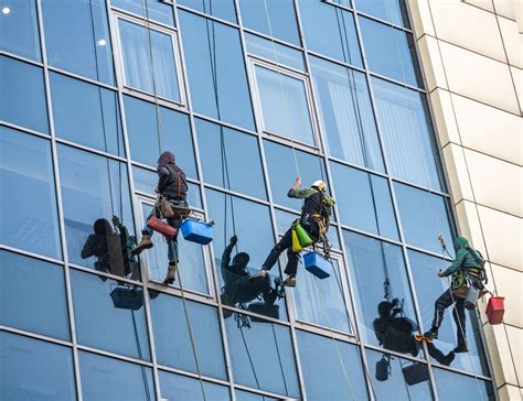 Façade Cleaning Services in Dubai | Service Plix