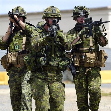 Photo taken by Canadian Forces - INK361 | Canadian soldiers, Military special forces, Canadian ...