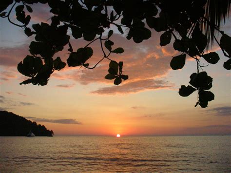 Manuel Antonio National Park Attractions & Location