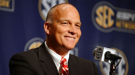 REPORT: Mark Richt to become next Miami Hurricanes Football Coach ...