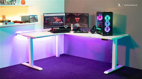 Make Your L-Shaped Desk for Dual Monitor Setup More Productive