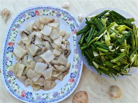 Fisherman's Cuttlefish Stew with Spring Onions - SocraticFood