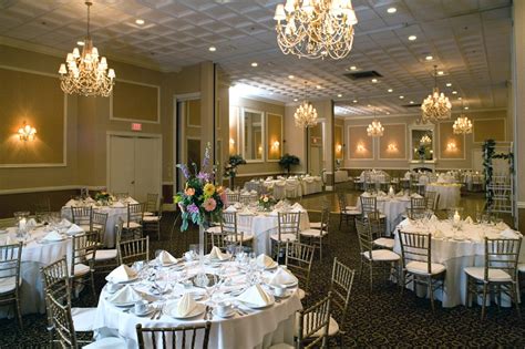 Banquet Rooms | Rocco Marianni & Assoc. Interior Design