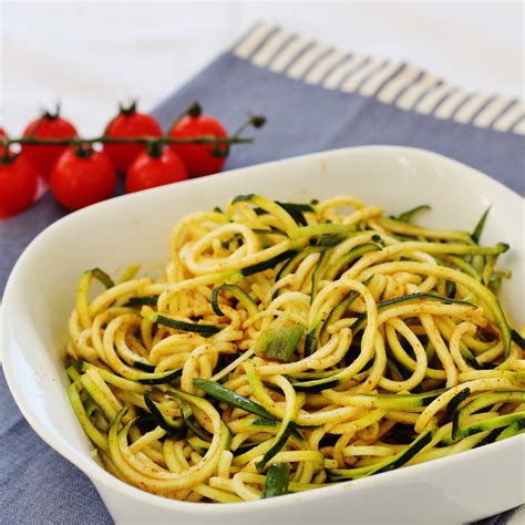 Courgetti Salad with Baharat Seasoning - Searching for Spice