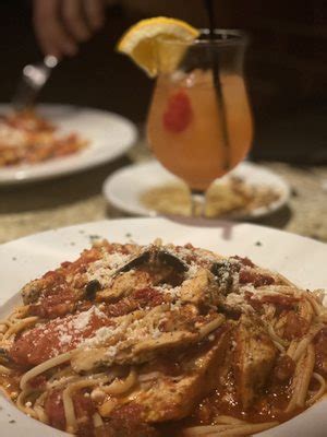 LUIGI’S ITALIAN RESTAURANT & BAR - Updated January 2025 - 389 Photos & 576 Reviews - 528 N ...