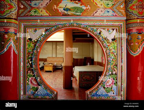 traditional tibetan house,and Daofu Tibetan house is very famous for ...