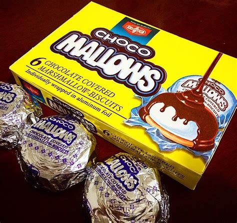 Filipino Snacks: Fibisco Choco Mallows of the Philippines!