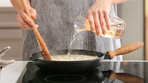 Why It's Perfectly Okay To Cook Risotto In Water