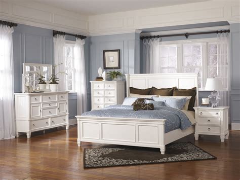 Ashley Prentice White Panel Bed | Mathis Brothers Furniture