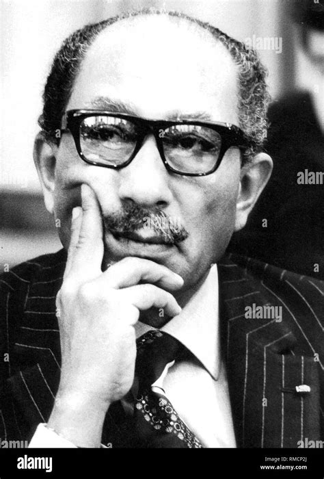 Anwar el sadat hi-res stock photography and images - Alamy