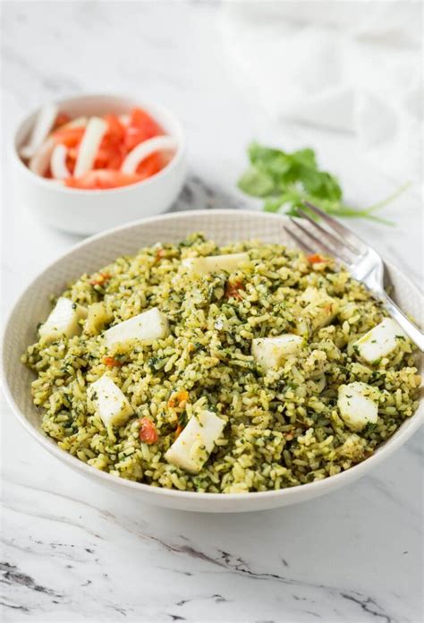 One Pot Easy Palak Paneer Rice - Watch What U Eat