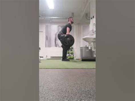 Deadlift form check please : r/formcheck