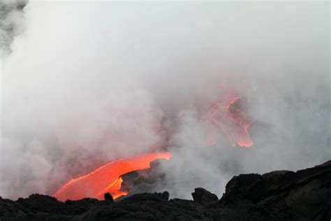 Types of lava: how many exist and what are their characteristics?