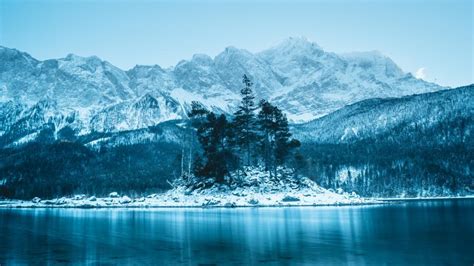 The Zugspitze and the Lake Eibsee - backiee