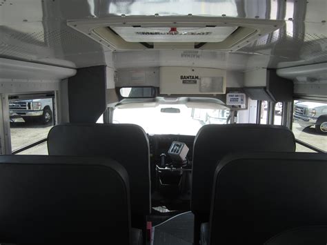 2005 Collins Chevrolet 14 Passenger School Bus