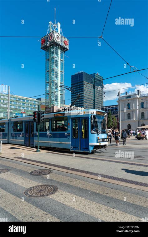 Jernbanetorget oslo norway ruter public hi-res stock photography and images - Alamy