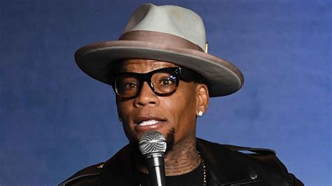 D.L. Hughley ‘Feeling Better’ After Collapsing Onstage At Comedy Show ...