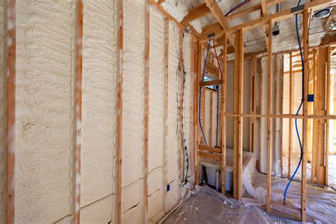 How Spray Polyurethane Foam Insulation Works - Urban Insulation Corp