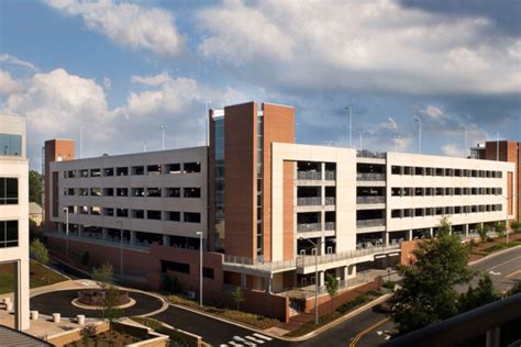 UNCW Central Parking Deck - Clark Nexsen