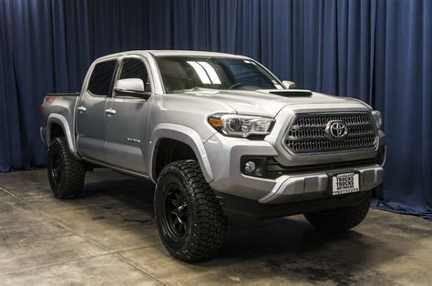 2016 Toyota Tacoma Sport