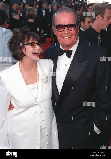 LOS ANGELES, CA - March 7, 1999: Actor JAMES GARNER & wife at the ...