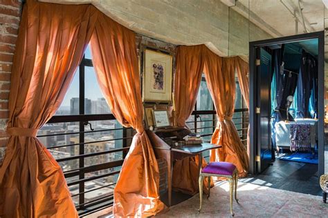 Inside Johnny Depp's $12.7 million eclectic, art-filled LA penthouse ...