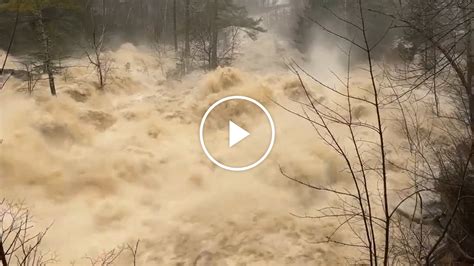 Flash Flooding in New Hampshire’s White Mountains - The New York Times