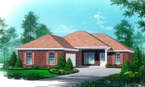 Traditional Style House Plan - 3 Beds 2 Baths 1400 Sq/Ft Plan #15-139 ...