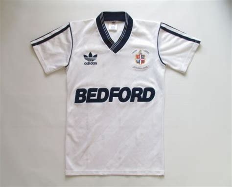 Luton Town 1988-89 Kits