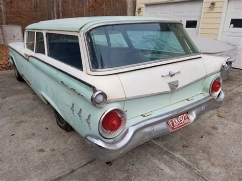 Highly Valued Ranch: 1959 Ford Wagon | Barn Finds