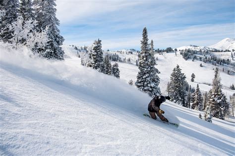 Powder Mountain takes No. 1 spot in RAVE Reviews list of 25 Best Ski ...