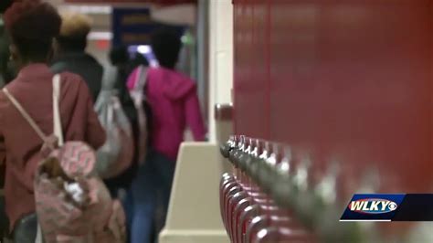 JCPS board approves plan to adjust school start times - YouTube