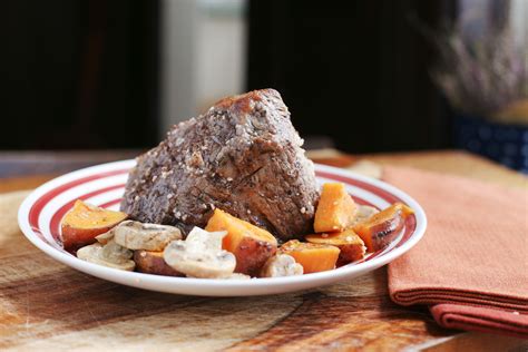 How to Prepare a Moose Roast | eHow.com | Moose recipes, Elk recipes ...