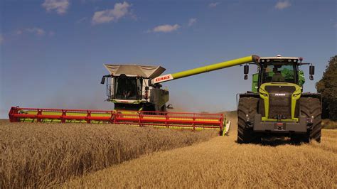 40 pence per tonne at 94 tonnes/hour for Claas Lexion 8900 - Tillage and Soils - best practice ...