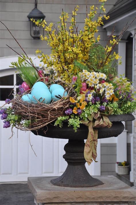 18 Outdoor Easter Decorations Ideas Taken From Pinterest