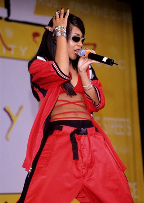 12 Throwback Photos of Aaliyah's Iconic Style | [site:name] | Essence