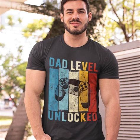 Dad Level Unlocked T-Shirt For New Dad - Personalized Gifts: Family ...