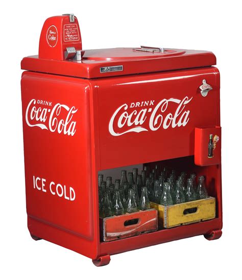 Lot Detail - RESTORED COCA-COLA VENDO VENDING MACHINE.