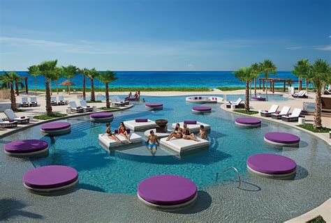 Breathless Riviera Cancun Resort & Spa - Weddings by Escapes